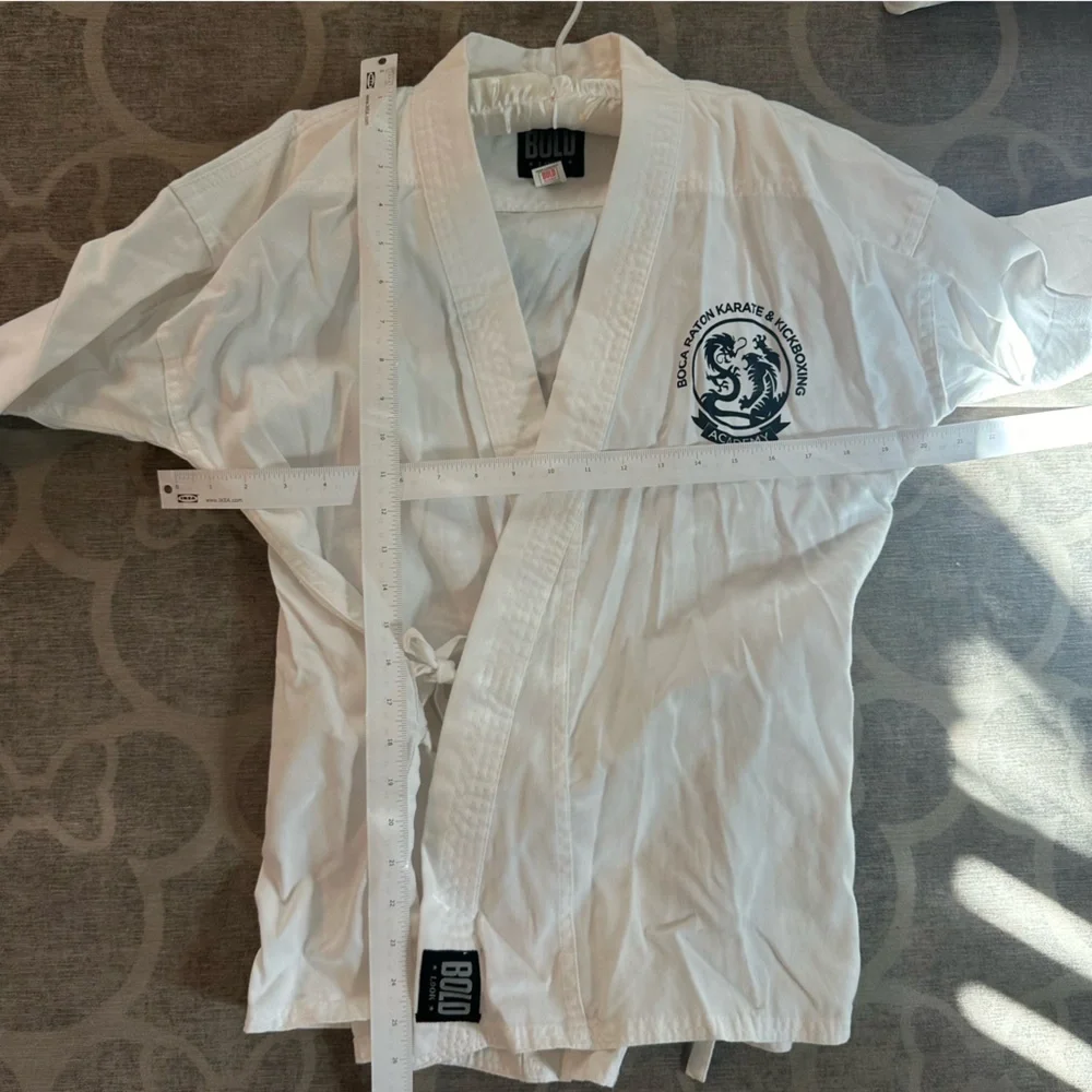 Karate Gi Martial Arts uniform Kids size 2